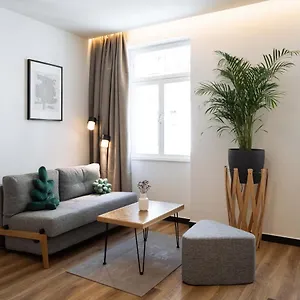  Aparthotel Urban Jungle Austria